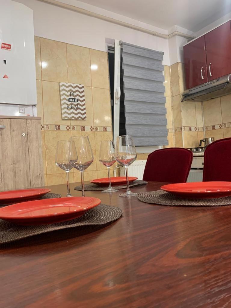 Apartament B Orizont Bacău Exterior foto